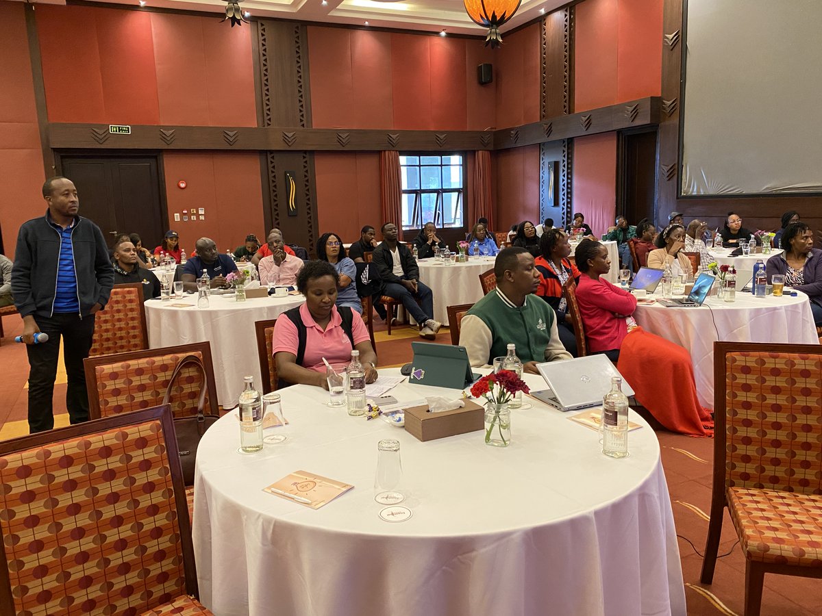 ICEALION's tweet image. Strategy mode: ON. 💡

Our Life Assurance Operations Team just finished a deep dive into our goals for the year.
The mission:

Streamline workflows ⚙️
Boost efficiency ⚡
Deliver a world-class customer experience 🏆

#ICEALION #TeamStrategy #Efficiency #CustomerSuccess