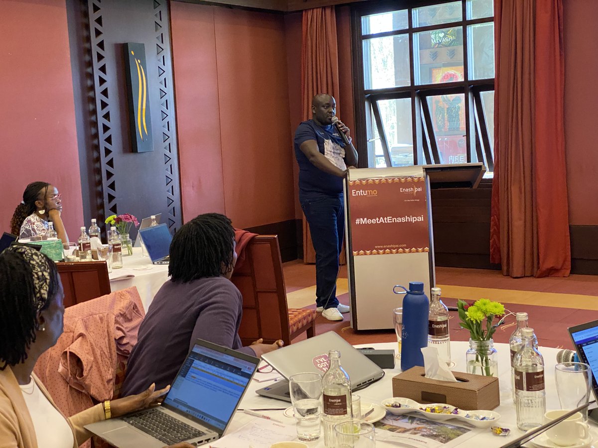 ICEALION's tweet image. Strategy mode: ON. 💡

Our Life Assurance Operations Team just finished a deep dive into our goals for the year.
The mission:

Streamline workflows ⚙️
Boost efficiency ⚡
Deliver a world-class customer experience 🏆

#ICEALION #TeamStrategy #Efficiency #CustomerSuccess