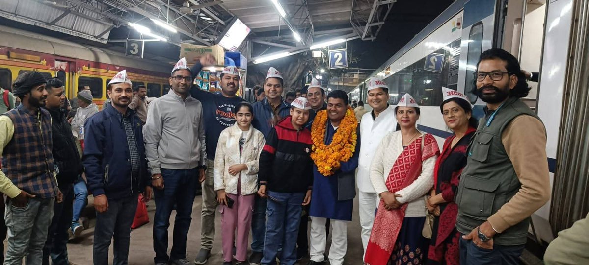 Dr Munish Kumar Gang tweet media