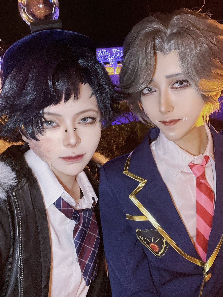 離脱して海鮮食べてます🎶
がいさん⚰️とめっちゃ笑ったりアトラクション楽しんだり最高の一日を満喫してた꜀^. ̫.^꜆
 #ラグコス