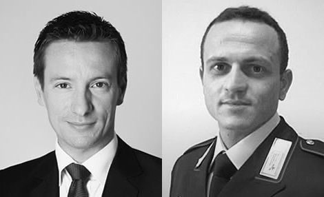 MinisteroDifesa's tweet photo. "L'Ambasciatore Luca Attanasio e il Carabiniere Scelto Vittorio Iacovacci: due servitori dello Stato che hanno perso la vita in un vile attentato nella Repubblica Democratica del Congo, insieme al loro collaboratore Mustapha Milambo il 22 febbraio 2021.
Caduti mentre svolgevano la loro missione: portare sostegno, tutela e cooperazione a chi ne aveva bisogno.
Luca Attanasio ha incarnato una diplomazia fondata sul dialogo, sulla prossimità e sulla promozione della pace. Il Carabiniere Scelto Vittorio Iacovacci ha adempiuto con onore al proprio dovere di militare, proteggendo fino all’ultimo le persone affidate alla sua responsabilità.
Il loro esempio richiama tutti noi al senso più alto del servizio, alla responsabilità verso le Istituzioni e alla difesa dei valori della Repubblica.
Nel loro ricordo si rinnova il nostro impegno per pace e sicurezza".
Così il Ministro @GuidoCrosetto.