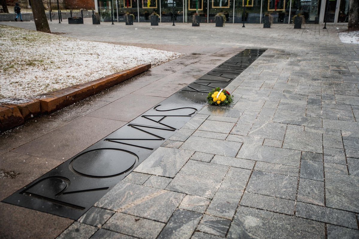 Today we mark the 73rd birthday of Romas Kalanta. On 14 May 1972 Romas #Kalanta, a 19-year-old Lithuanian student, set himself on fire in #Kaunas to protest against the Soviet occupation. His sacrifice became one of key symbols of #Lithuania's resistance against the Soviet regime