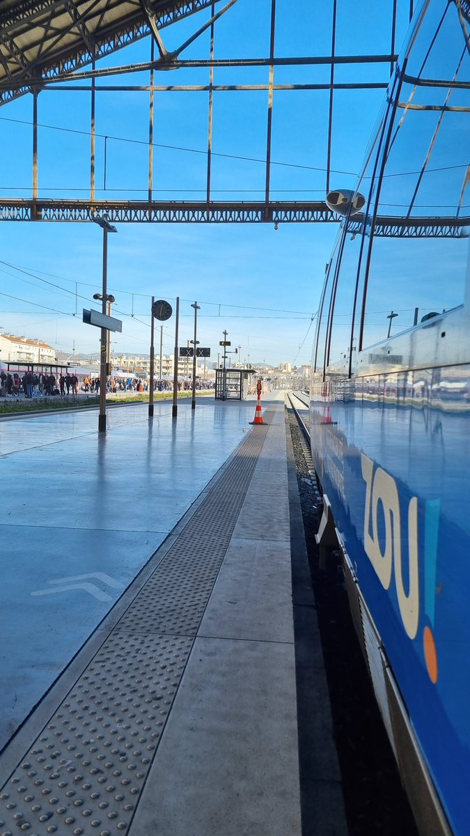 Train ZOU ! Sud Provence Alpes Côte d 'Azur tweet media