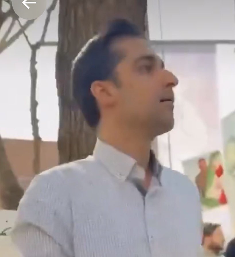 karenziaei1's tweet image. این مادر جنده رو شناسای کنیم. تو یکی از این دانشگاها بود.

میگه برو کهریزک دنبال رفیقات 

یشب یهو دیدی ننت تو سطل اشغال کوچتون پیدات کرد از ما گفتن بود مراقب خوت باش.

#KingRezaPahlavi