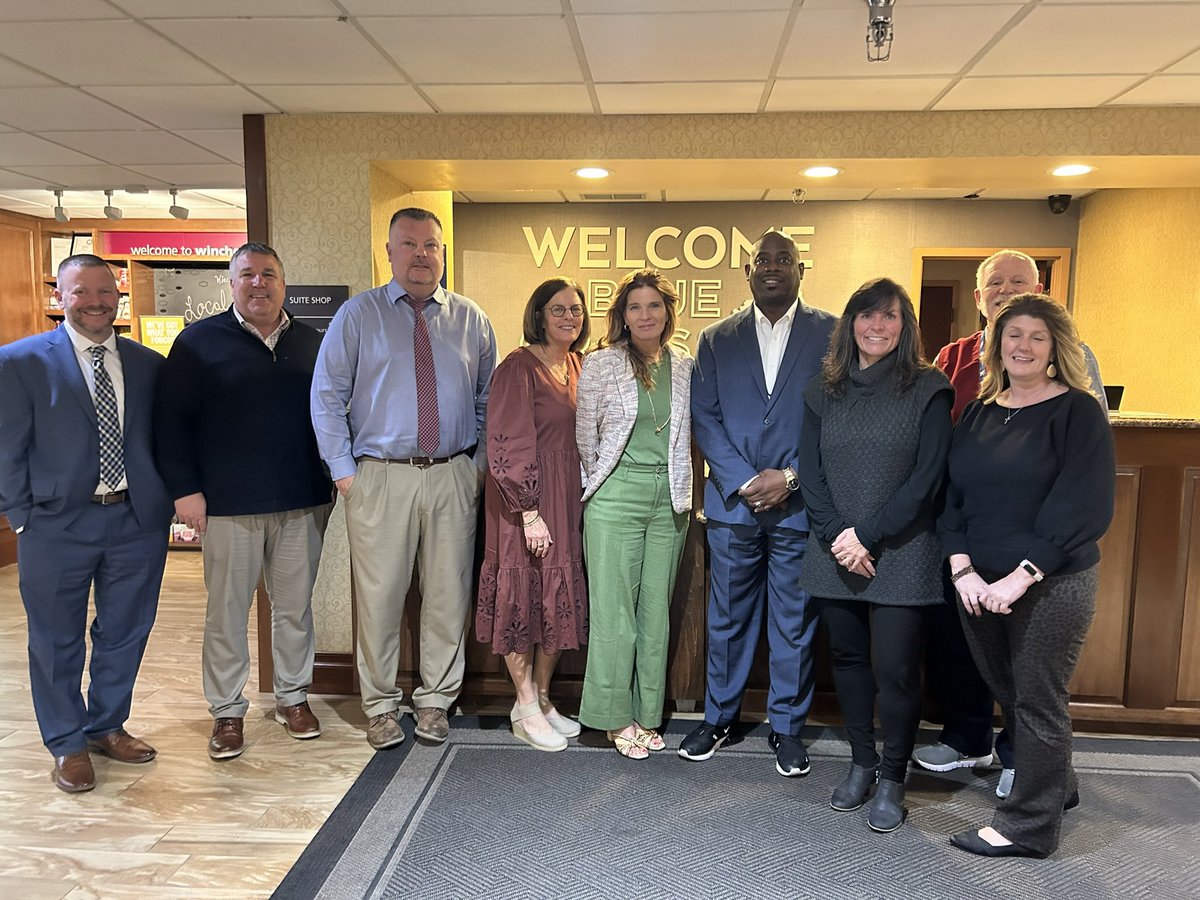 MariaDSells's tweet image. Thank you to the seven teams of educational leaders from KY, AL, FL, GA, IN, &amp;amp; SC that dedicated their time this past week to support school improvement through the @CogniaOrg Diagnostic Review process in Kentucky.