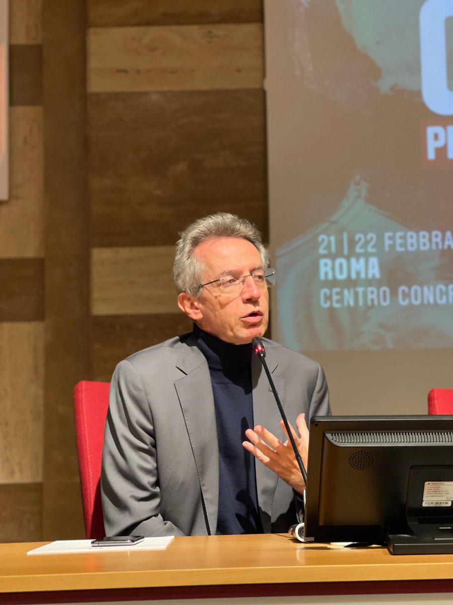 europaverde_it's tweet photo. Gaetano Manfredi a #VisioneComune: “Meno slogan e meno promesse che guardano solo all’interesse di parte. Serve riportare le persone a votare e garantire i servizi pubblici locali, fondamento della nostra democrazia.”
#alleanzaverdisinistra
Segui la diretta https://t.co/3SvQs3xM24