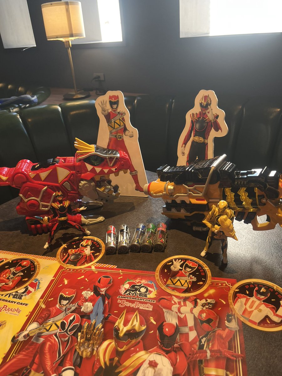 ストラーダ🐯@シューフー tweet media