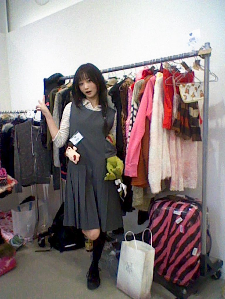 담훈 tweet media