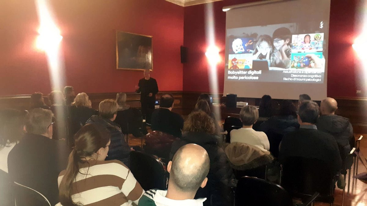 Ettore Guarnaccia 🧠 tweet media