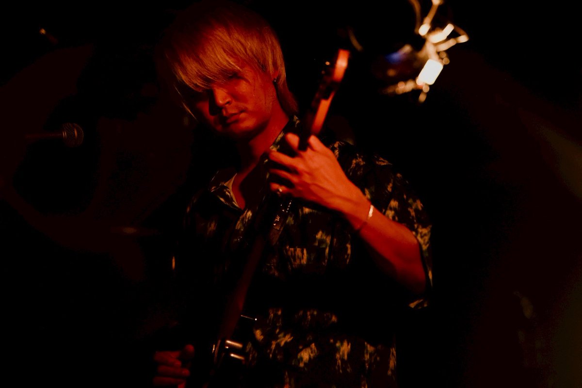 リアクション ザ ブッタ tweet media