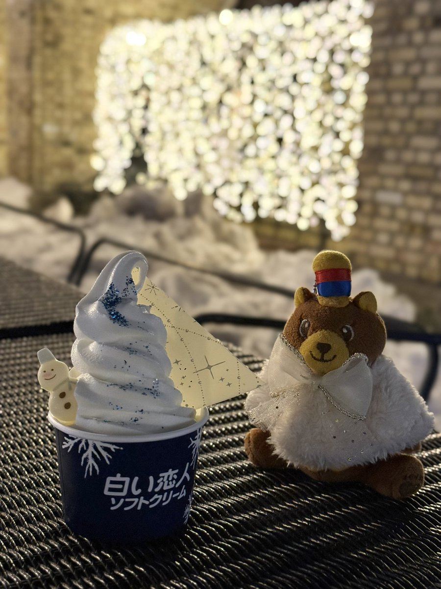 しずく tweet media