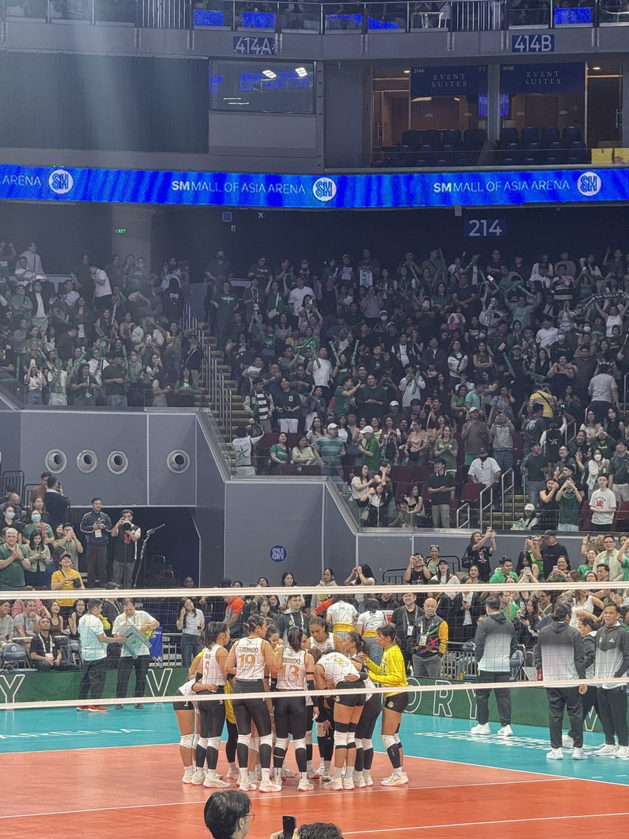 idk wtf was that first 2 sets pero that last set grabe alam ko u guys have it in you but pls pakita naman agad next time 🥺