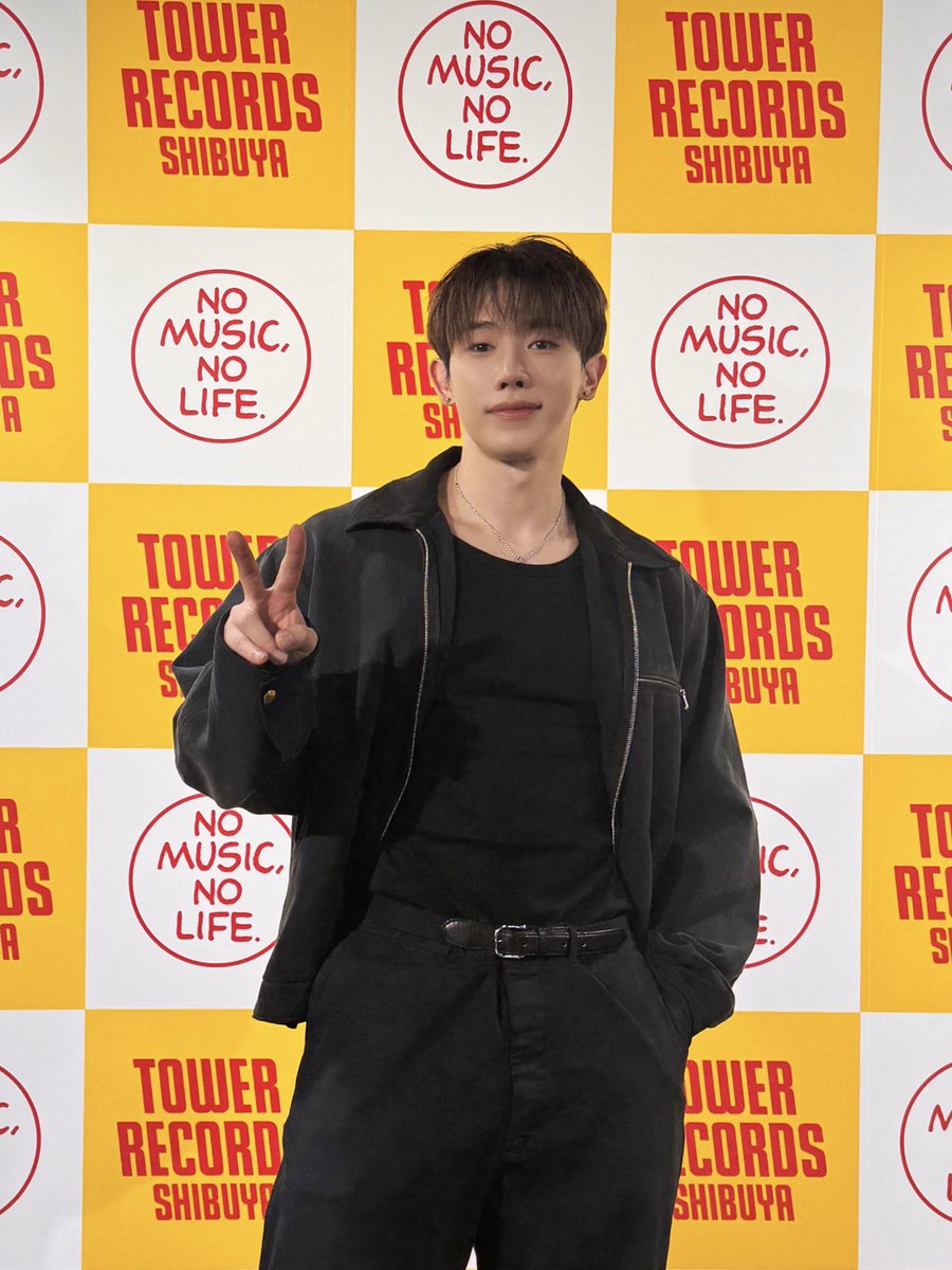 📸] WONHO 1ST FULL ALBUM [SYNDROME] SHIBUYA fansign💙 ウィニ達と