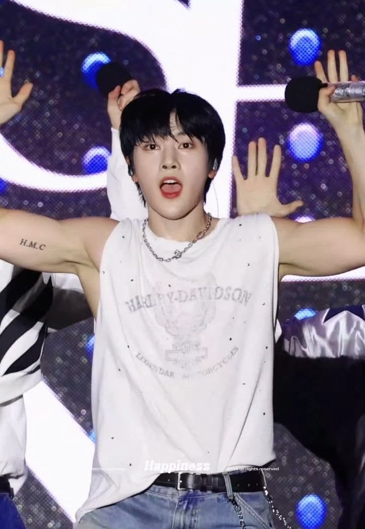 thewtattoo's tweet photo. #SEOKMATTHEW #석매튜 https://t.co/YMhrjS3yt1