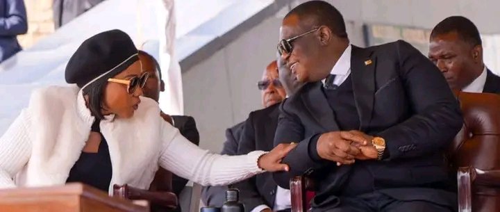 innocentmaruza7's tweet image. Dear Minnie Baloyi Chiwenga, please tell General Chiwenga to act now,we're tired of Mnangagwa, I know he listened to you.