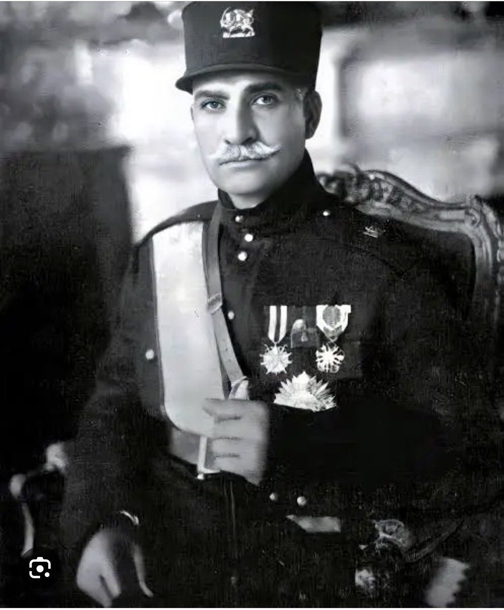 skolbadypoor's tweet image. سوم اسفند روزى كه رضاشاه كبير شروع به ساختن ايران نوين كرد!
رضاشاه روحت شاد
#KingRezaPahlavi
#IranMassacre