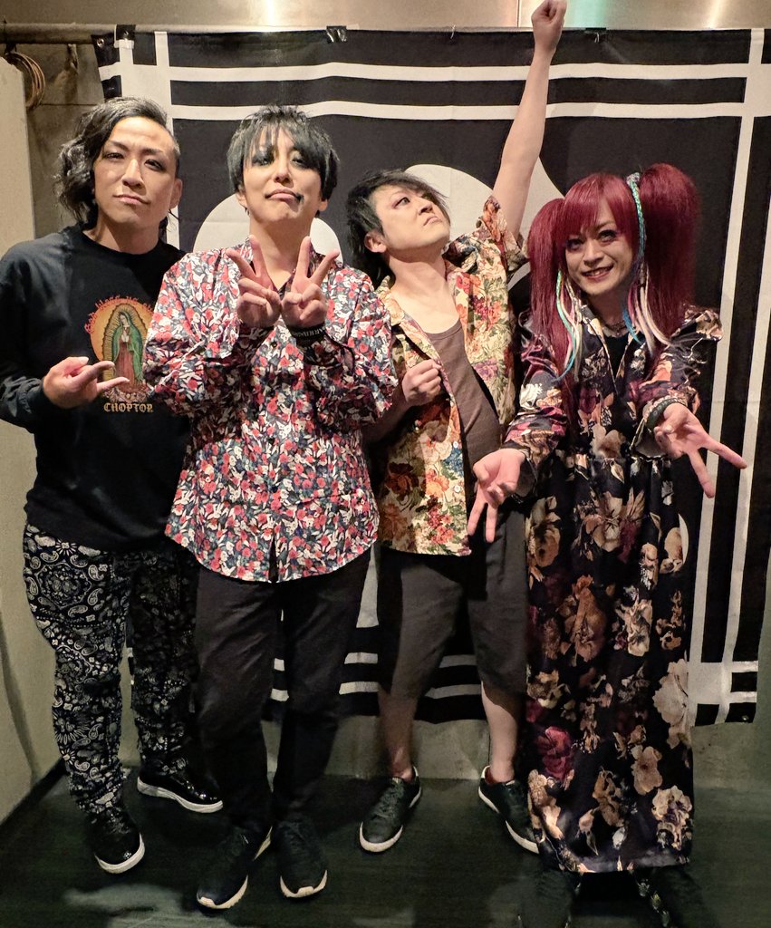 ジュリィー tweet media