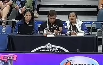 lozo1ista's tweet photo. Shoutout po sa kanila. Bakit po ang barat nyo sa Lady Spikers pagdating sa non-scoring department??

#UAAPSeason88 https://t.co/NWTxXD08hp