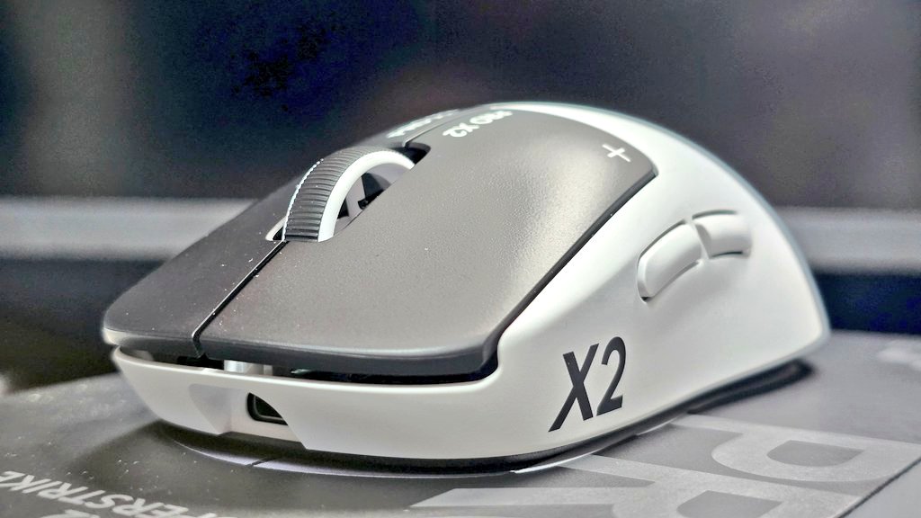 G PRO SSのクリック感触、なんかこう、iPhone8とかSE2よりもっと似てる