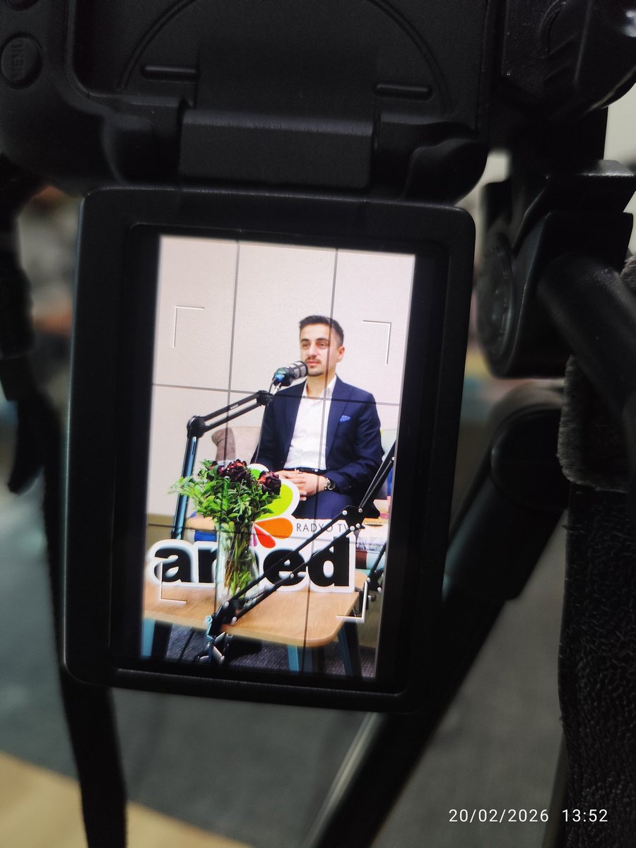 ahmtcnarslan's tweet image. Amed Radyo TV’de yayınlanan Yaşam Çeşmesi programında, Leyla Irmak’ın konuğu olarak önemli başlıkları ele aldık. BAMEC ile ilgili soruları yanıtladım. Kıymetli davetleri ve misafirperverlikleri için teşekkür ederim.
#Bamec #Basın #AmedRadyoTV