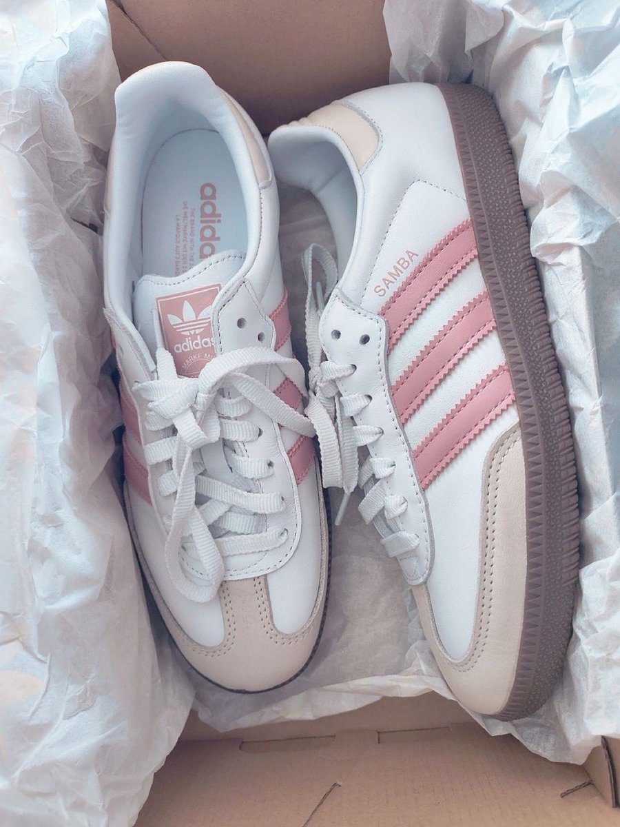 fashionndiary's tweet image. 