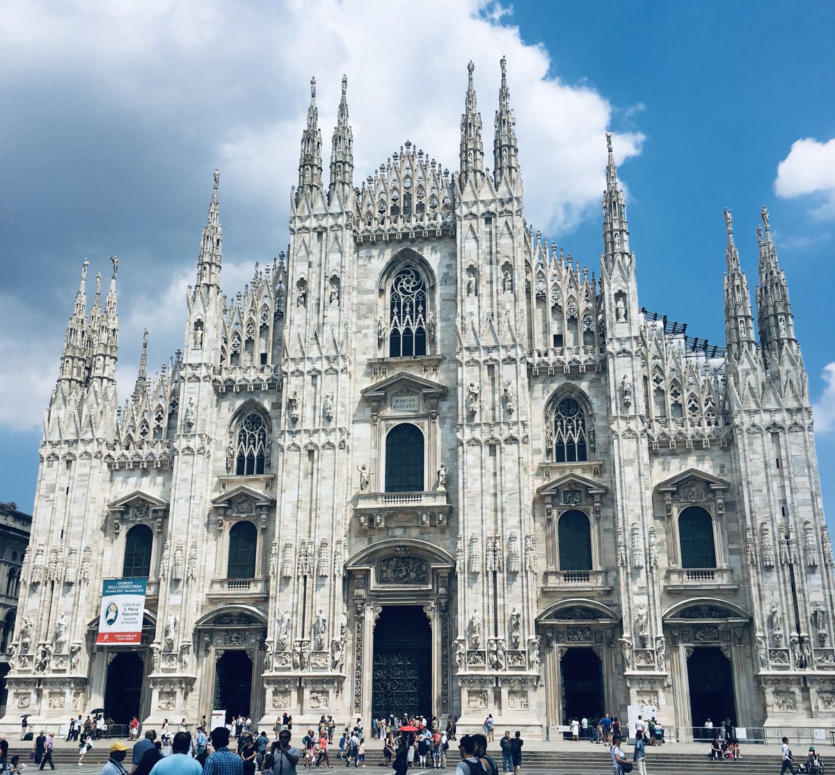 Sunday Scripture
"Think about the things of heaven, not the things of earth"
- Colossians 3:2