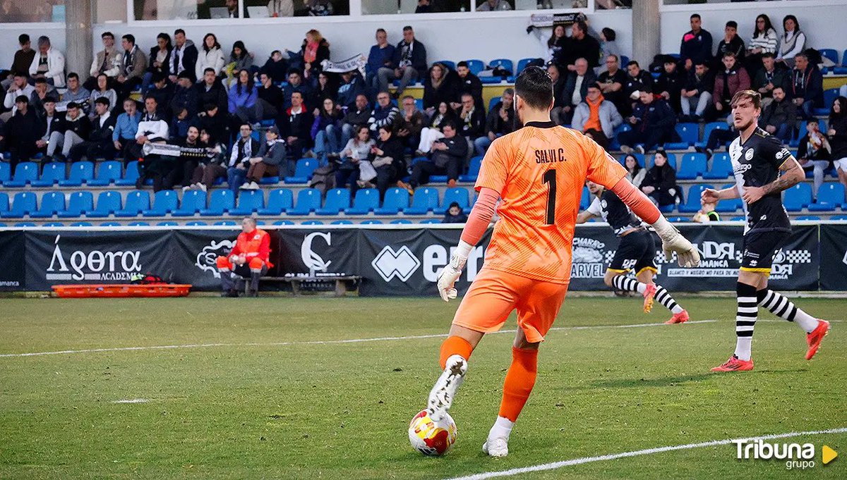 Muy feliz de mi debut en el Reina 🤍🖤