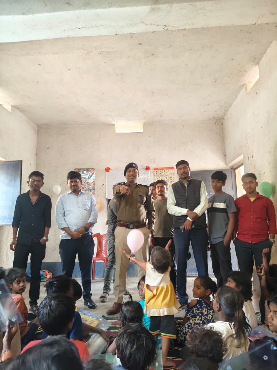 अखिल भारतीय विद्यार्थी परिषद नगर इकाई शेखपुरा के द्वारा एसएफएस के माध्यम से "परिषद की पाठशाला" का शुभारंभ किया गया।
