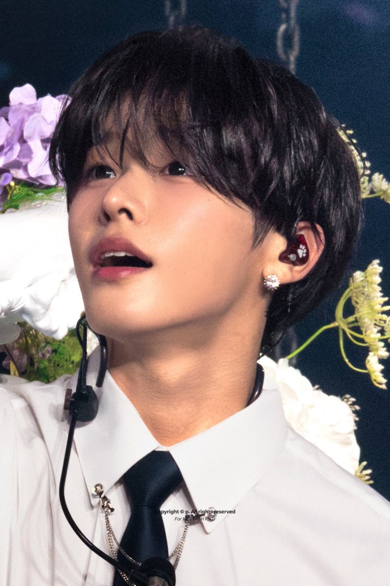 아주 까맣게 잘익은 남자