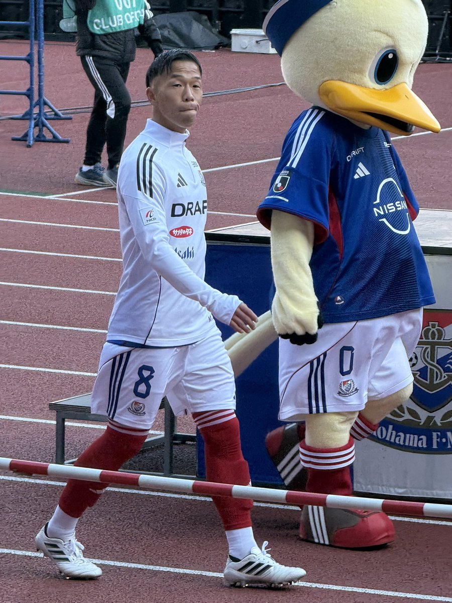 RT @naop624: 交代カード使い切った後も、ただ一人動いてたね 試合後も