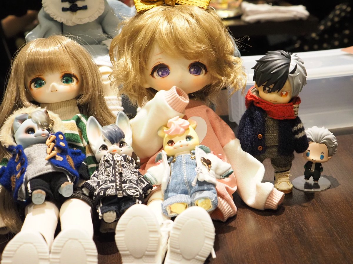 そういえば、全然まともな写真なくてあげるタイミング逃しちゃってたけど、昨年末はじめてmlmlさん（ <a href="/mlml_com/">mlml</a> ）に遊んでいただいてtennさんに行ってきました😊💓
欲張ってドール持ち込み過ぎてわたわたしてしまったけど楽しかったな😳🍷