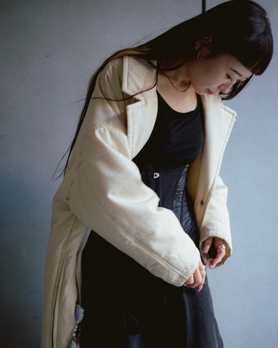 fashionsnap's tweet photo. 【スナップ】
名前: さき
年齢: 28
職業: 会社員

アウター: THE RERACS
トップス: mukcyen
ボトムス: carnebollenta
シューズ: STUDIOUS
リング: vintage

https://t.co/yMZlpUcjQz https://t.co/qBCxJnYZ8c