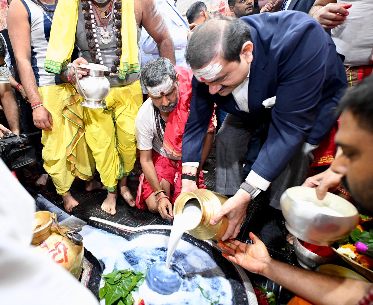 Gautam Adani tweet media