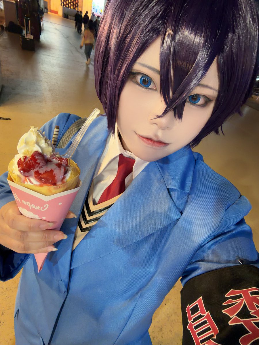 深碧 tweet media