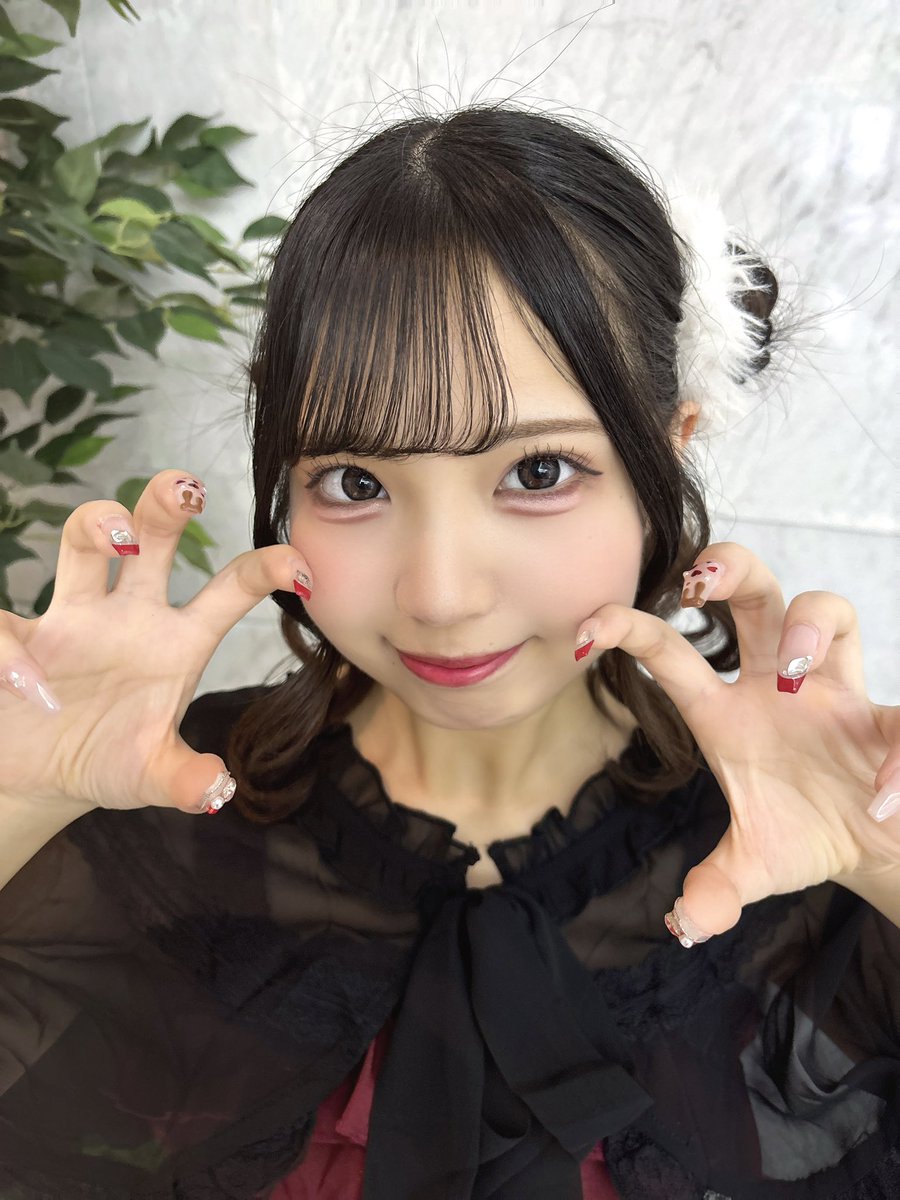 愛してるのっ？……^>𐋣<^♡