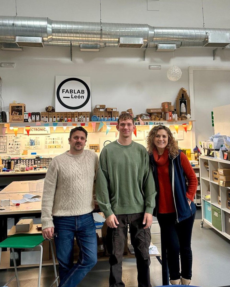 FabLab Leon tweet media