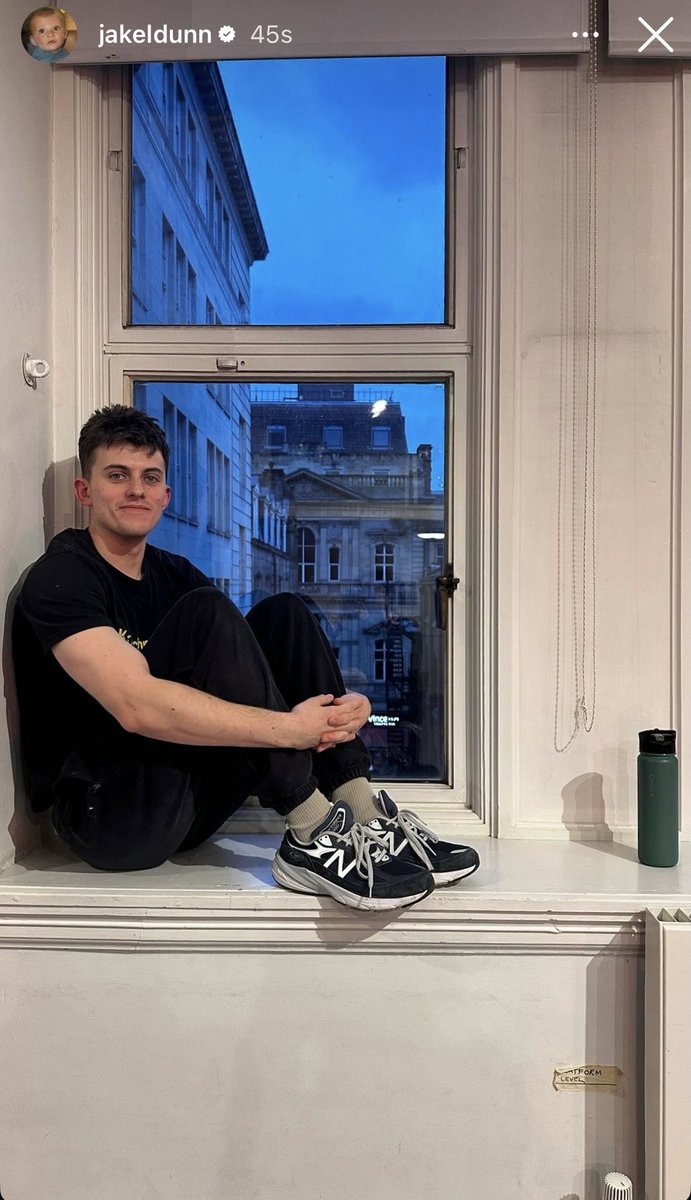 UpdatesDunn's tweet image. Jake Dunn on his Ig stories, after a very successful week of his new play with great reviews ⭐️

May this play be another successful run! 

Remembering the play is SOLD OUT, but daily banquette tickets are available for very limited availability.