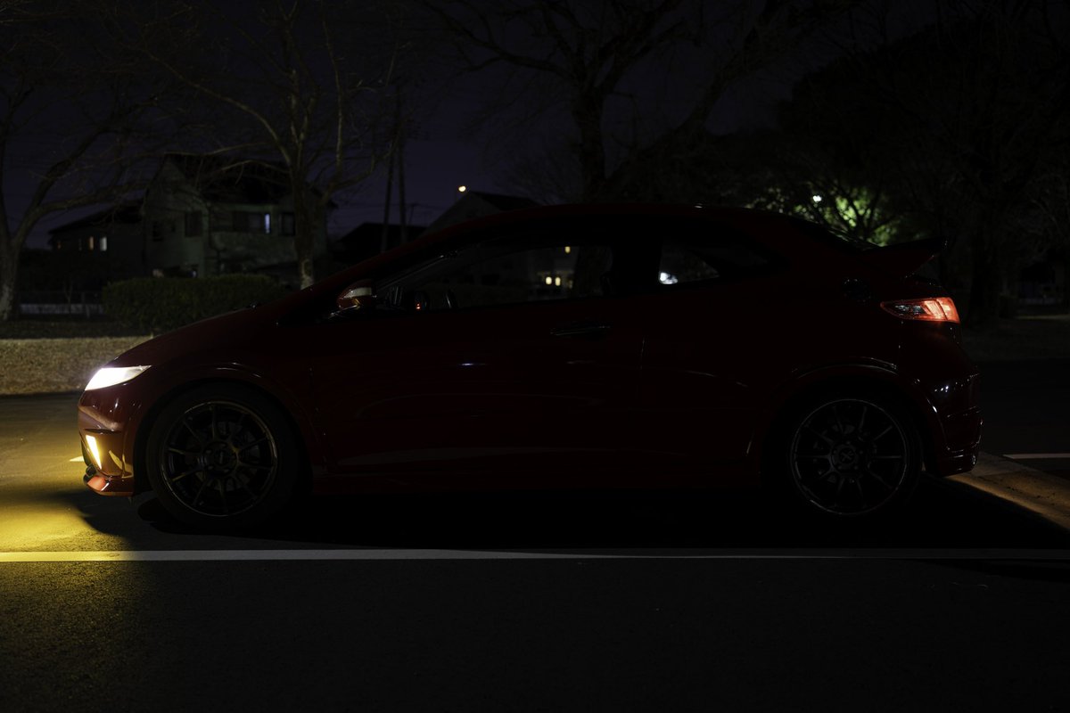 Fn2Hk's tweet photo. 純正サス販売終了で車高調になり編集が遅れていたこの写真がもうお古にwww
サスの慣らし終わったらまた撮らなきゃだ... https://t.co/dmbvEESQzQ