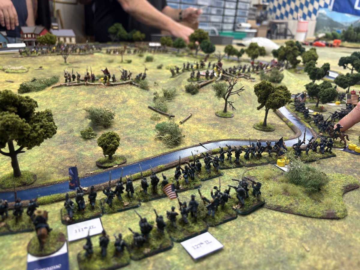 CigarBoxBattle tweet media