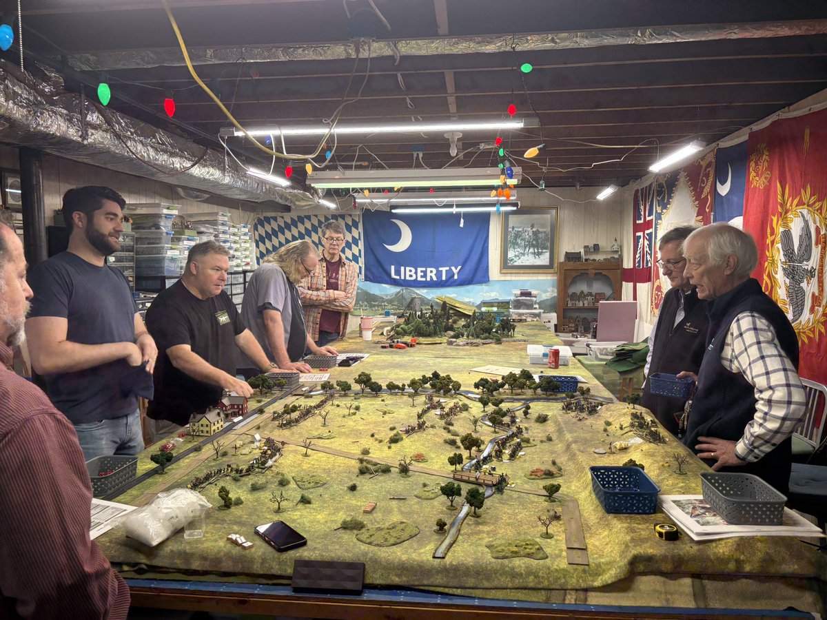 CigarBoxBattle tweet media