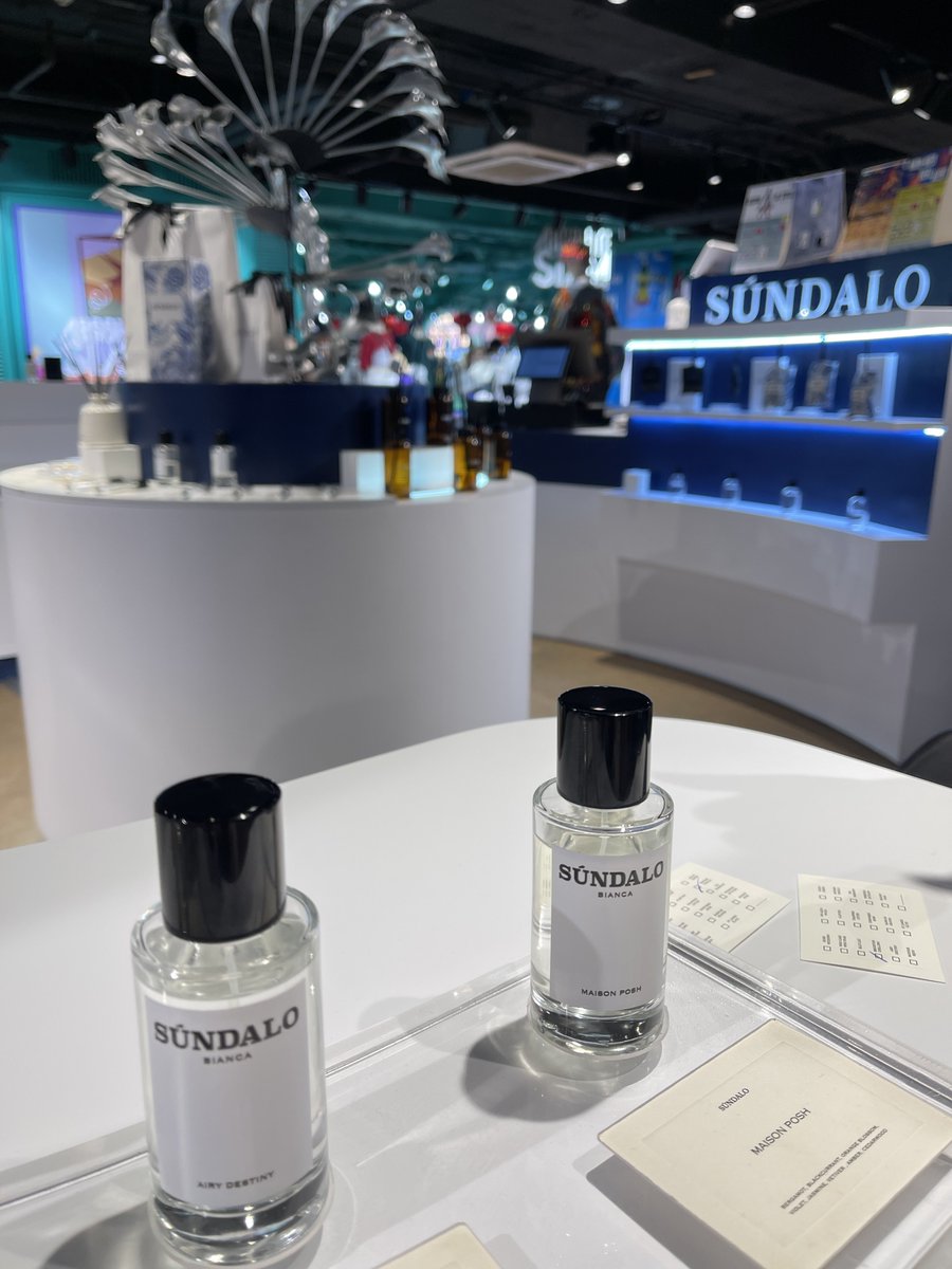 แอบๆถามพนักงานมาละ วันที่ 27 กลิ่นใหม่เลย พนักงานก็ยังไม่ดมกลิ่นเหมือนกัน 💜

 #SUNDALOxnakedpurple