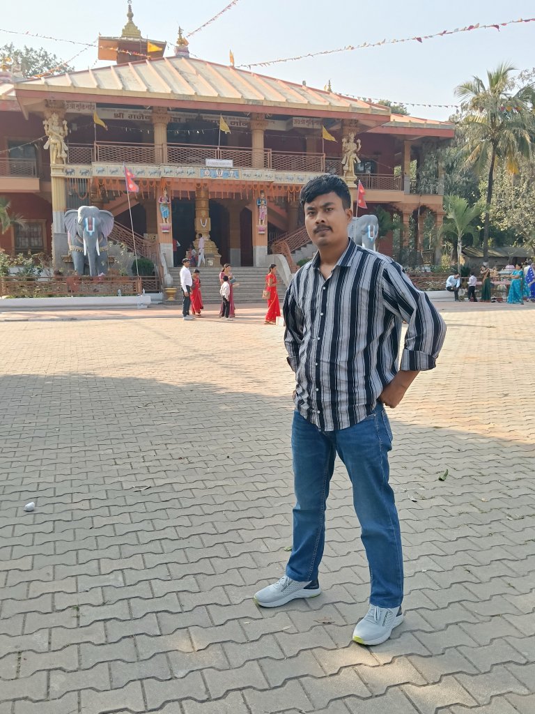RajkritR's tweet photo. #shishmahalnepal https://t.co/4lZaCoTiaM