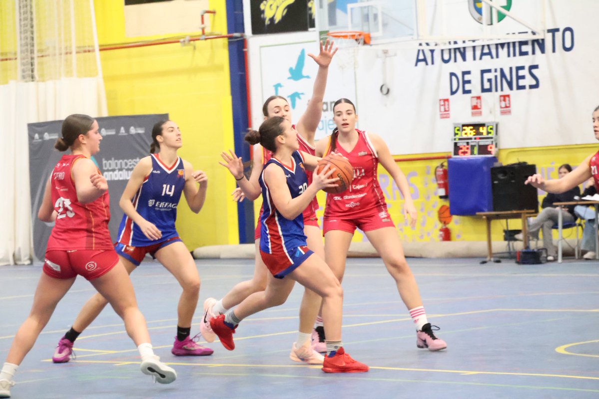 #FFJuniorFemenina2026
📍<a href="/AytoGines/">Ayuntamiento de Gines 🇺🇦 Sevilla</a> 
🏟️Pabellón Municipal Gines
📅22 de Febrero de 2026
⌚️11:00h
JORNADA3️⃣

🏀<a href="/cbsfemenino/">CB Sevilla Femenino</a> 7️⃣5️⃣
🆚<a href="/CBC2H/">CBC Dos Hermanas</a> 4️⃣3️⃣

‼️FINAL‼️

📳Toda la Información y📊Estadísticas en vivo a través de nuestra APP “AFICIÓN FAB”