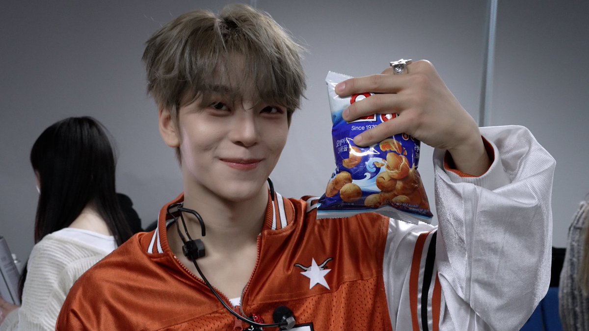 ALPHA DRIVE ONE (알파드라이브원) ‘EUPHORIA’ Music Show Behind The Scenes #2

🏎️ youtu.be/sxn2tcY8T5c

#ALPHADRIVEONE #ALD1
#알파드라이브원
#EUPHORIA #ALPHADRIVEONE_EUPHORIA
#FREAK_ALARM