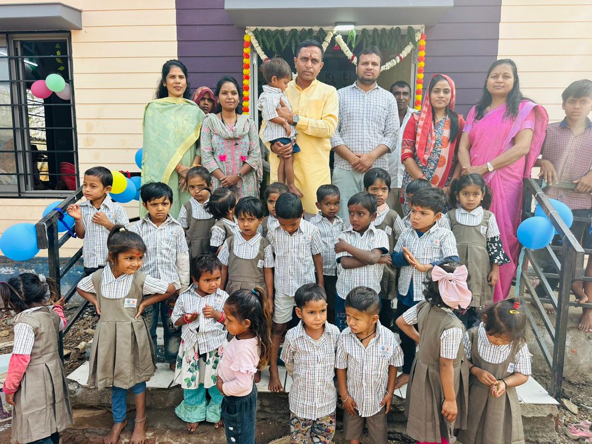 #icds #dahod 
દાહોદ ધારાસભ્યશ્રી કનૈયાલાલ કિશોરીના વરદ હસ્તે દાહોદ ઘટક-૪ આવેલ ખોડવા આંગણવાડી કેન્દ્રનું કરાયું લોકાર્પણ. <a href="/PMOIndia/">PMO India</a>
<a href="/CMOGuj/">CMO Gujarat</a>  <a href="/MinistryWCD/">Ministry of WCD</a> <a href="/DahodDdo/">DDO Dahod</a> <a href="/CollectorDahod/">Collector Dahod</a>
<a href="/SecWCDGujarat/">Secretary WCD Gujarat</a> <a href="/Rakesh_gujIAS/">Rakesh Shankar</a> <a href="/WCDGujarat/">Women & Child Development, Govt of Gujarat</a> <a href="/Annapurna4BJP/">Annpurna Devi</a> <a href="/manisha_vakil/">Dr. Manisha Vakil</a> <a href="/IraChauhan6/">Ira Chauhan</a>