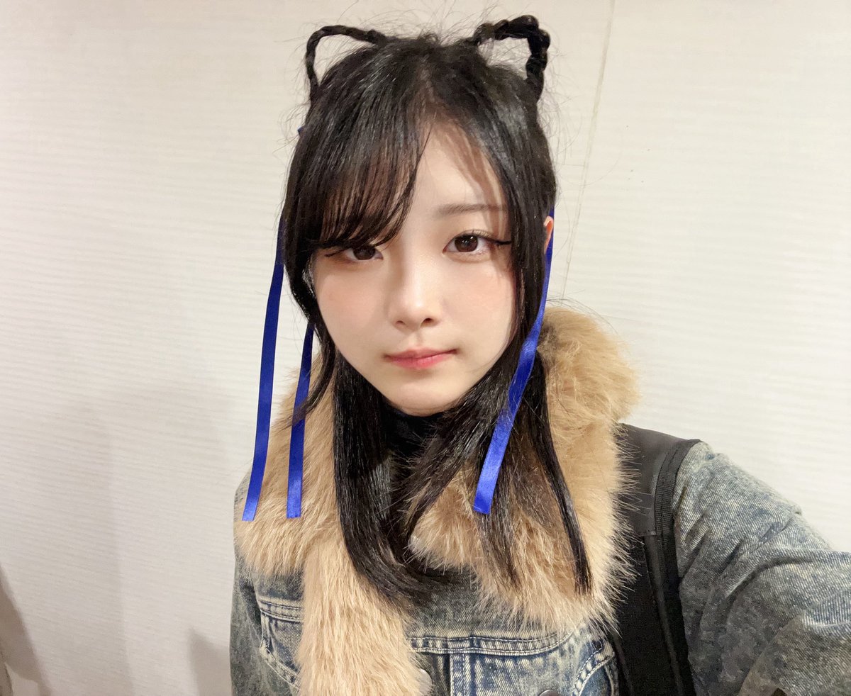 本日もありがとうライブありがとう‼️ これで電車乗って帰ってるの視線