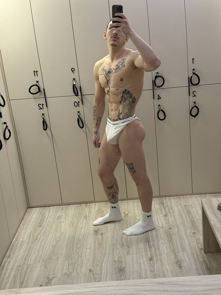 TattedboySecret tweet media