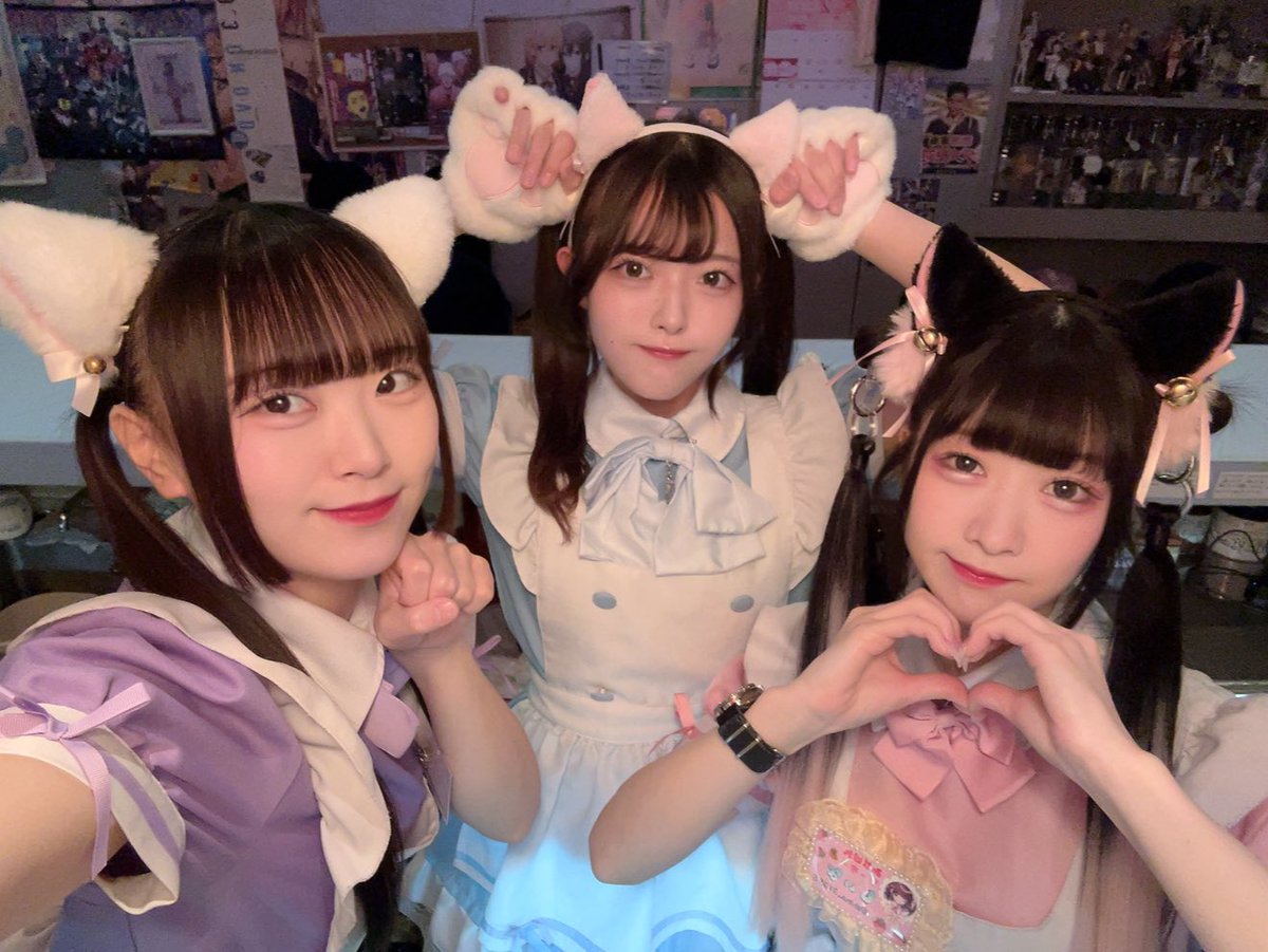 みらくるぱれっとオープンなのです🎀

本日はしぃな🍓うさぎ🐰りか🪼でお待ちしているのです！

来週末はるいちゃんの卒業式なのです🌸🎓💐🐼
祝前日なので本日も営業しているのです❣️🐱