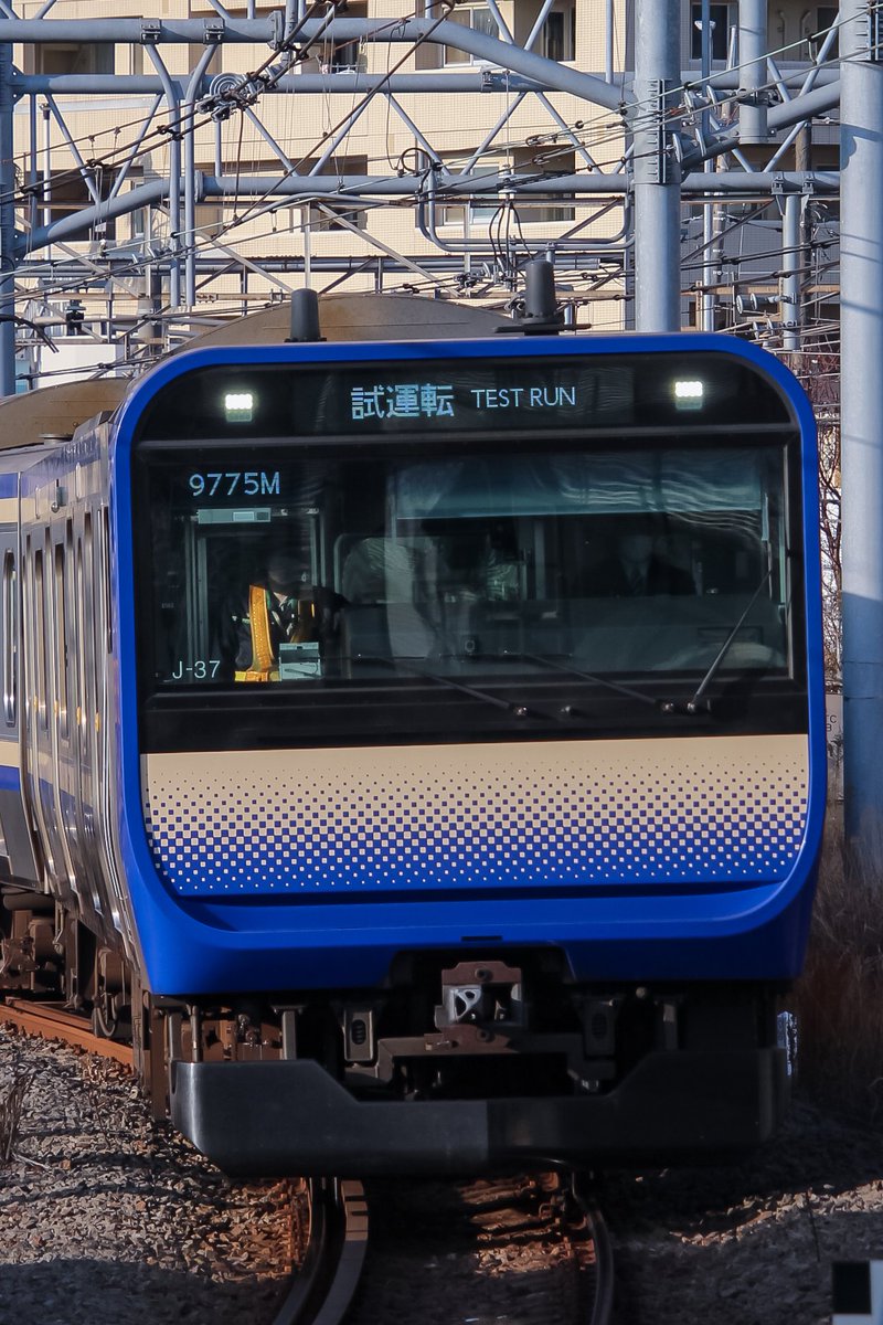 photo_2075's tweet image. 2026.2.21〜2.22
横須賀線
試9772M〜試9773M〜試9774M〜試9775M 車内外温熱環境測定試運転
E235系1000番代 都クラF-09編成+J-37編成