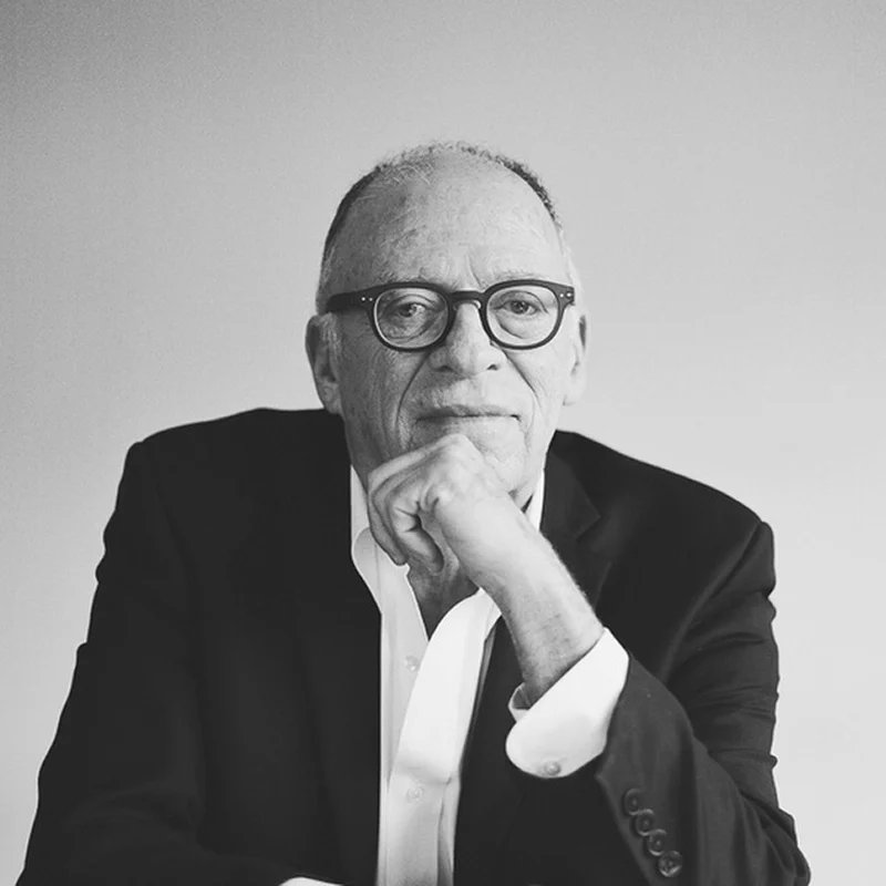 #UnFenómenoLlamadoRoy | "En el aún confuso y poco estimulante panorama de la política nacional, viene creciendo la figura de Roy Barreras. Vapuleado en su momento como melifluo, oportunista y voltearepas, Barreras (voy a llamarlo Roy a secas, como él prefiere), ha cobrado un